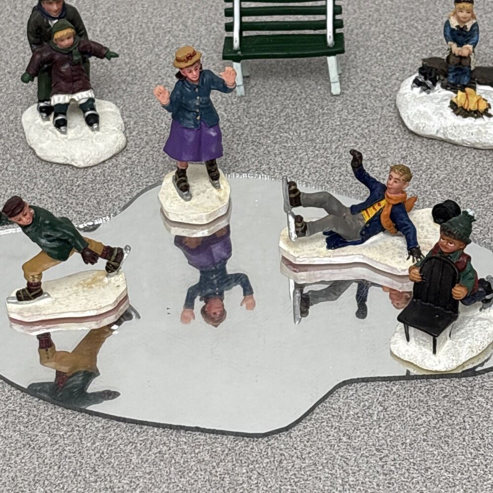 Vintage Christmas Village At The Pond Lot, 9 Pieces - Pond, Skaters, Benches - Picture 11 of 11